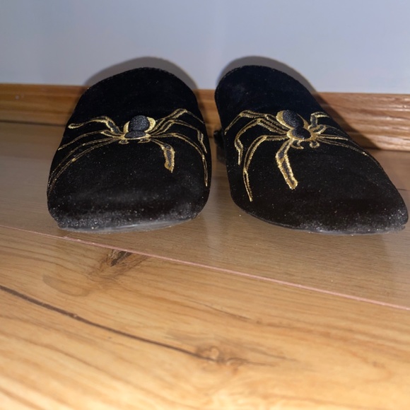 ZARA Trafaluc BLACK VELVET Mules Flats w GOLD SPIDER - Picture 9 of 10